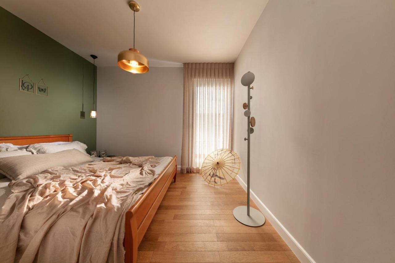 Beach Lux Apartment Хайфа Екстер'єр фото